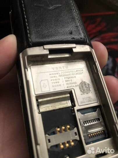 Vertu Constellation Ayxta