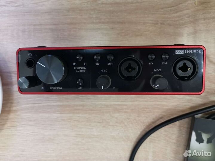 Новая внешняя звуковая карта Scarlett 2i2