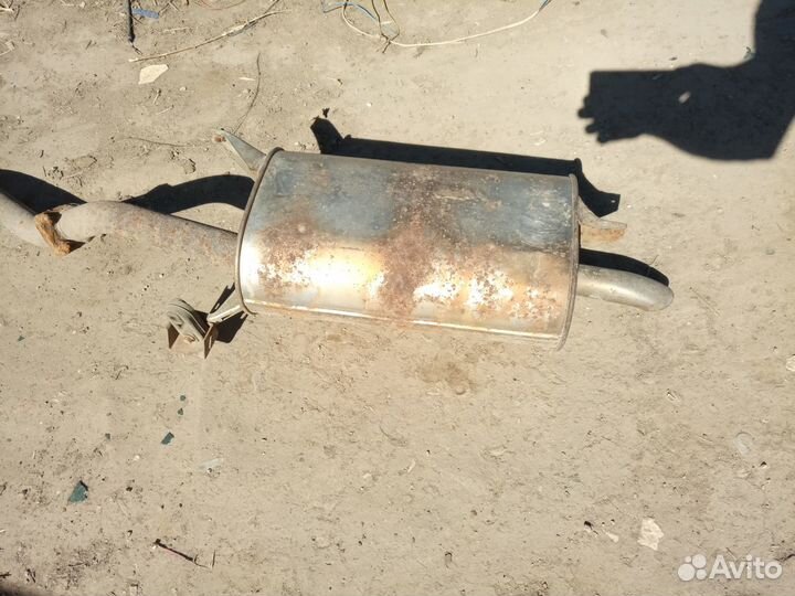 Глушитель Mitsubishi Carisma 2004