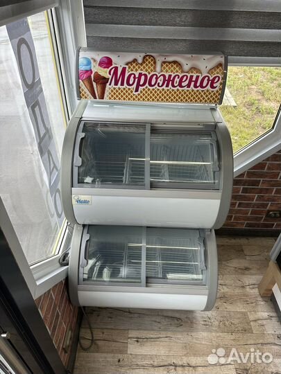 Холодельник для мороженого витрина Viatto