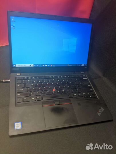 Thinkpad T490 i5 8265U 16/256gb