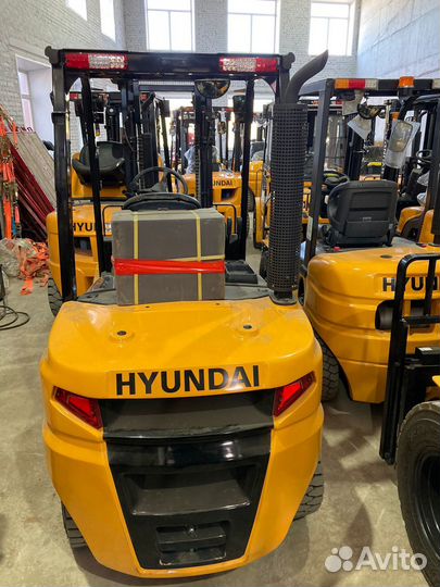Вилочный погрузчик Hyundai 25D-9E, 2023