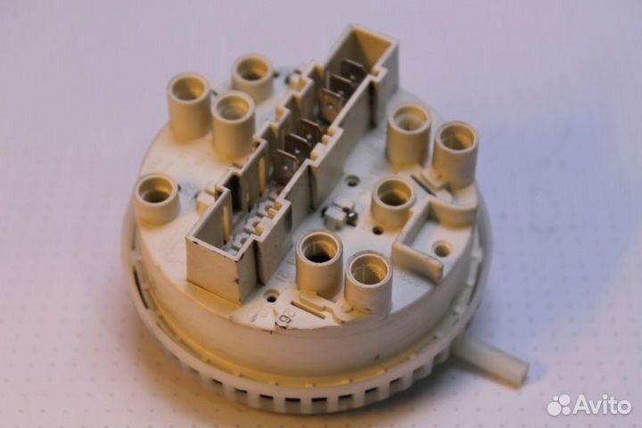 Прессостат Electrolux, Zanussi, AEG 1247328907 бу