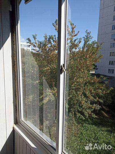 Окно алюминиевое на лоджию