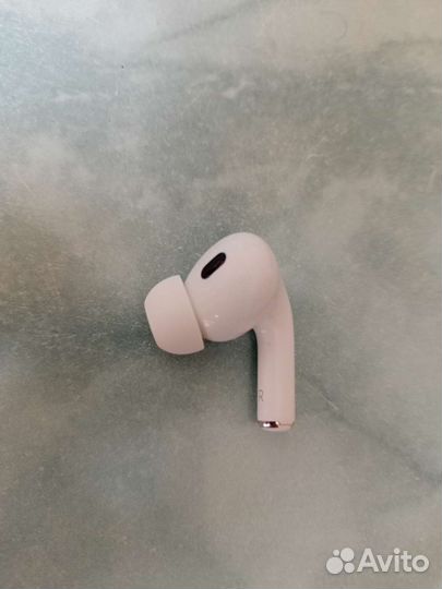 Правый наушник airpods pro 2
