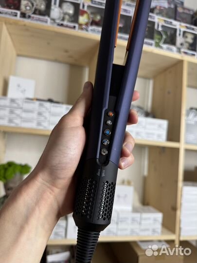 Вырямитель Dyson Airstrait