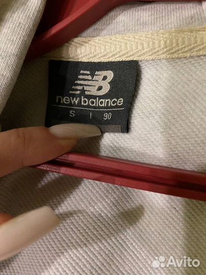 Ветровка/ толстовка new balance