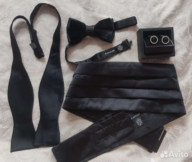 Галстук бабочка, запонки, кушак