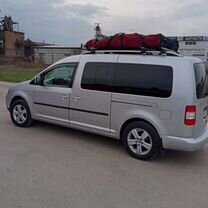 Volkswagen Caddy 1.6 MT, 2009, 330 000 км, с пробегом, цена 1 180 000 руб.