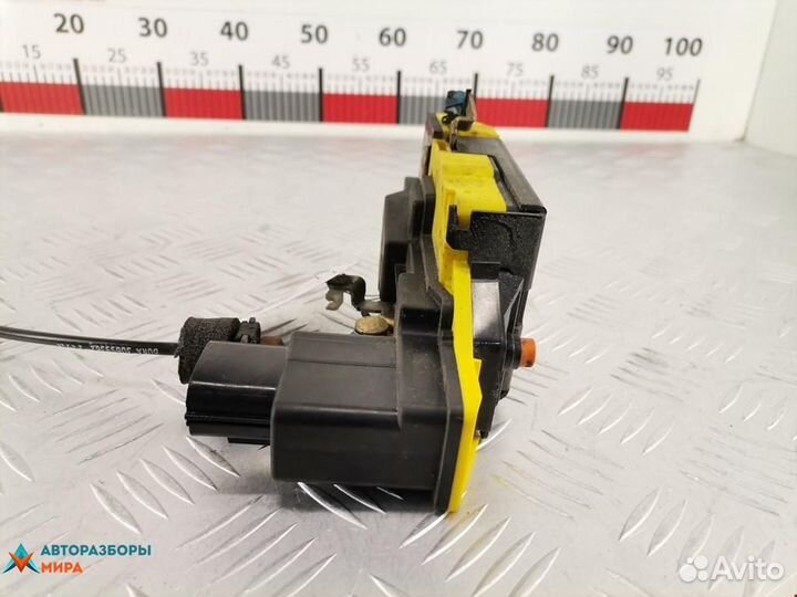 Замок двери задней левой Volvo XC90 2005 30699754