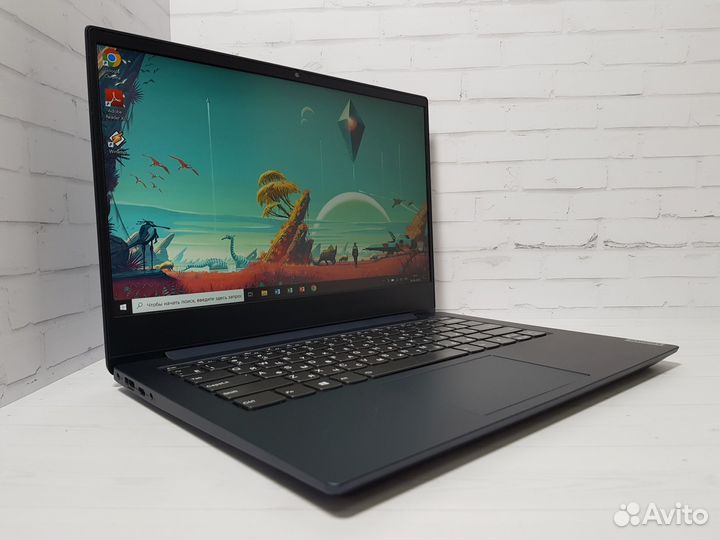 Компактный ноутбук Lenovo Ryzen/8Gb/SSD/ гарантия