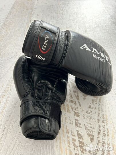 Боксерские перчатки 16 унций