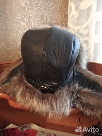 Мужская шапка