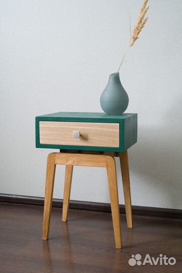 Тумба прикроватная из дерева