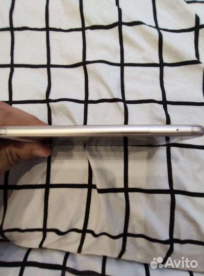 Телефон ZTE Z11 mini