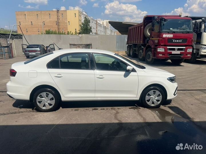 Volkswagen Polo 1.6 AT, 2022, 56 898 км