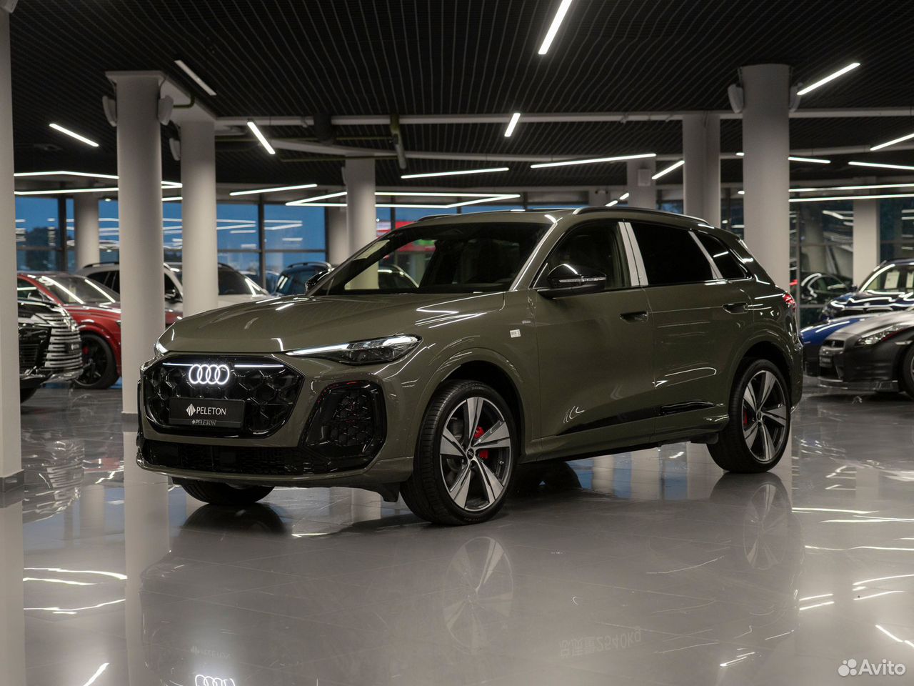 Audi Q5L 2.0 AMT, 2026