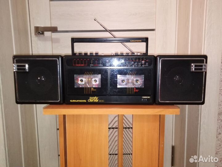 Grundig party center 2200