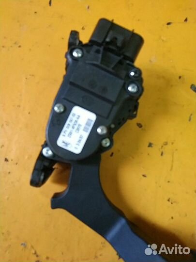 Педаль газа электрон форд фьюжен 2006