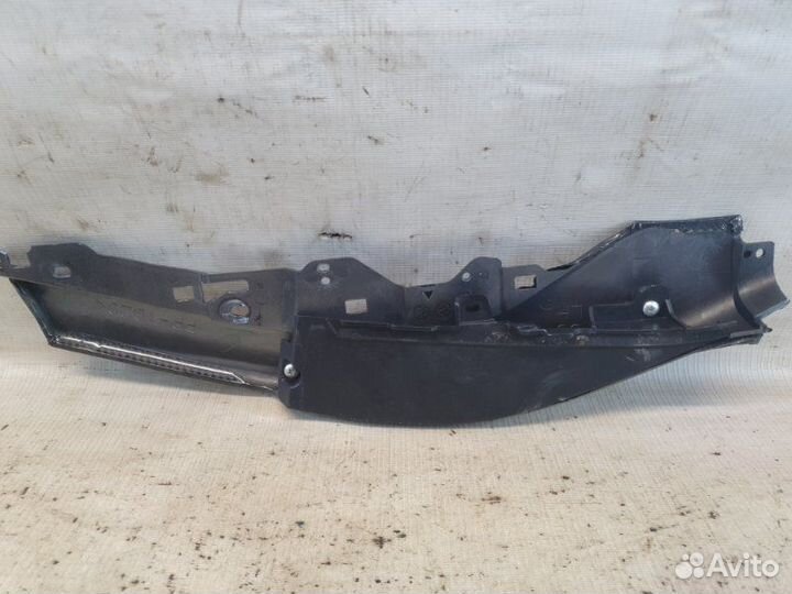 Накладка Citroen C-Crosser 4B12 2008