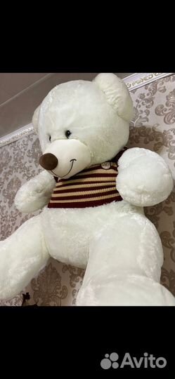 Плюшевый медведь