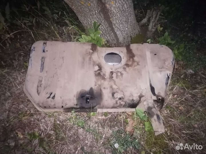 Топливный бак от ваз 2110