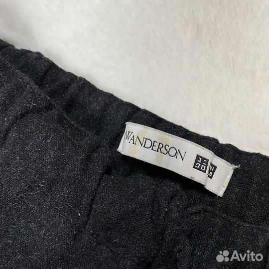 Шерстяные брюки Uniqlo JW Anderson