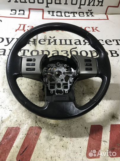 Руль Nissan Pathfinder