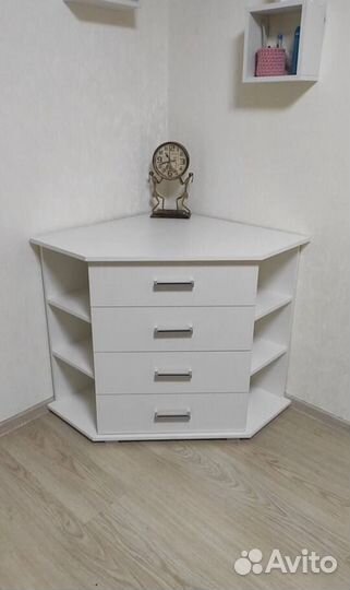 Комод угловой в наличии