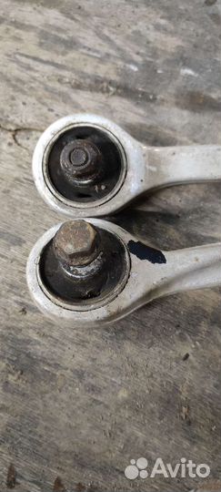 Верхний рычаг Ауди А4 Б5