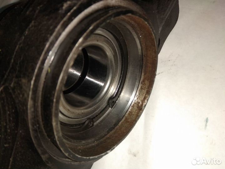 Поворотный кулак Нива Шевроле расточный под подшип