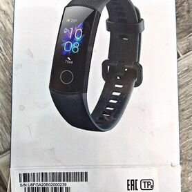 Фитнес браслет honor band 5