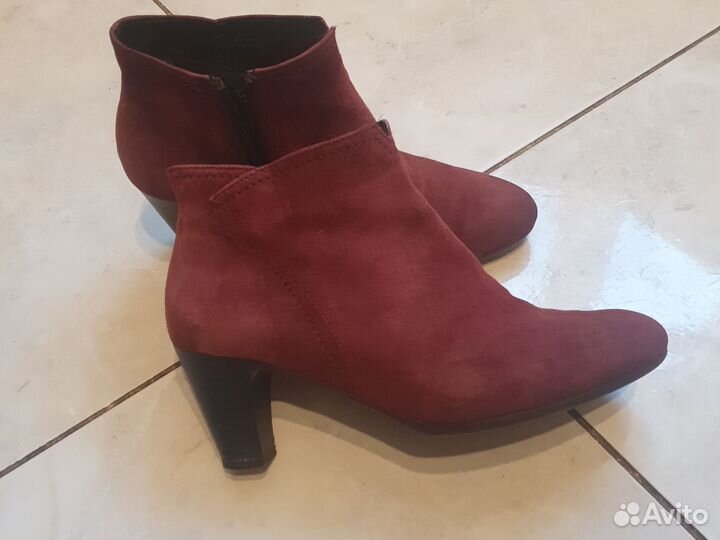 Ботильоны 37,5 замшевые