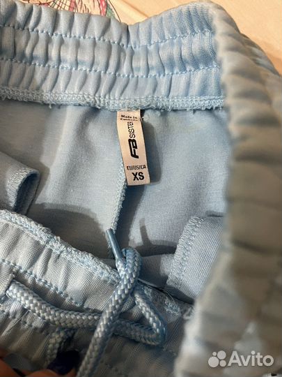 Спортивный костюм женский