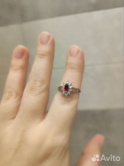 Серебряное кольцо