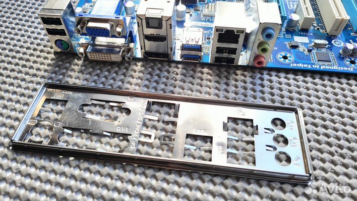 Материнская плата 1155 GA-B75M-D3P