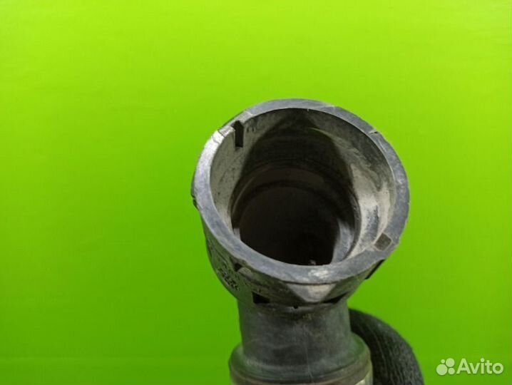 Патрубок системы охлаждения Audi Q7 4L 4.2 BAR