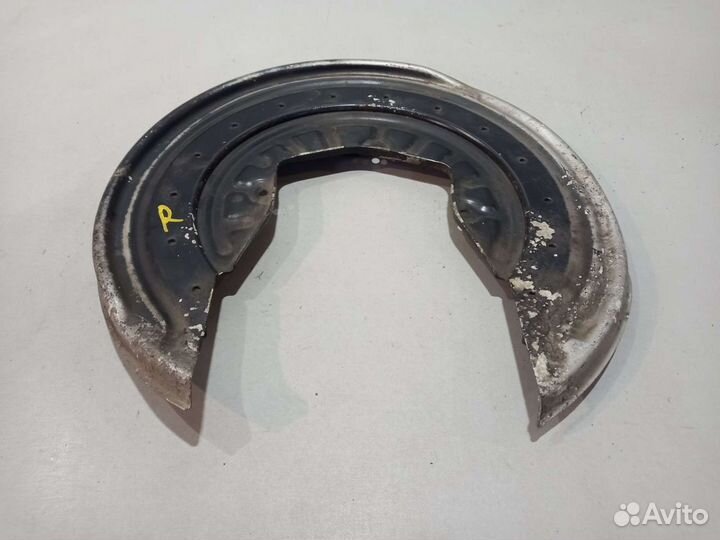 Пыльник тормозного диска задний w12 ауди а8