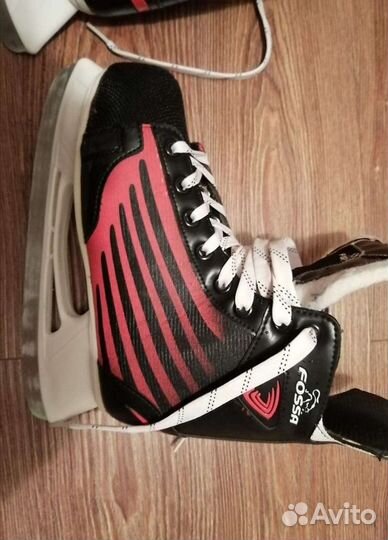 Коньки хоккейные