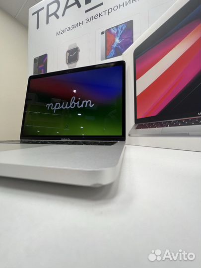 Apple MacBook Pro 13 М1 16/256гб 2020 silver Б/У