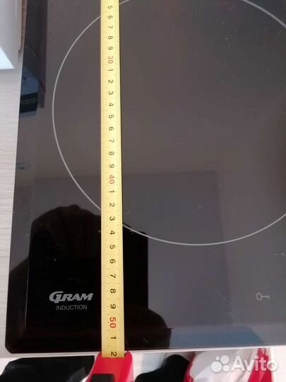 Индукционная плита 4 конфорки