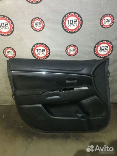 Обшивка двери передняя левая Mitsubishi Asx