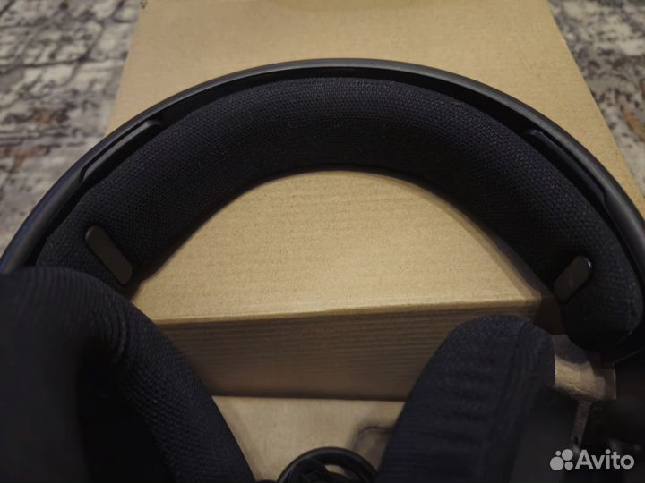 Наушники проводные Philips SHP9500