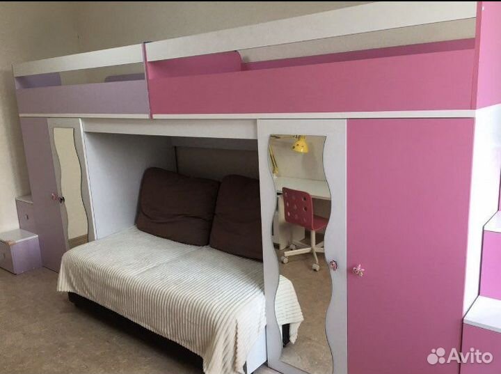 Детская кровать чердак со шкафом