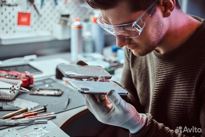 Центр по ремонту смартфонов и ноутбуков