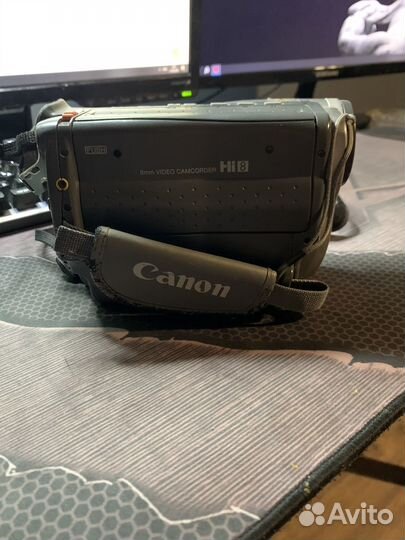 Пленочная видеокамера Canon