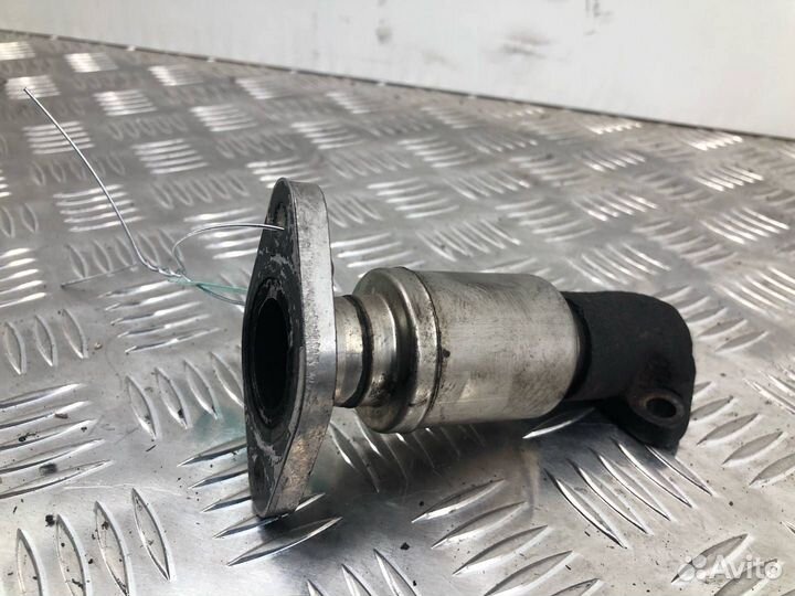 Патрубок (трубка) EGR Mercedes-Benz Vito W638 2002