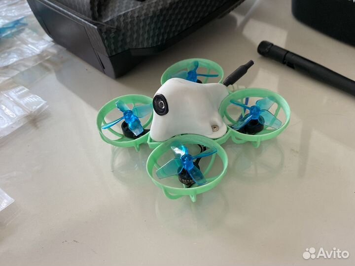 Дрон с камерой +fpv очки