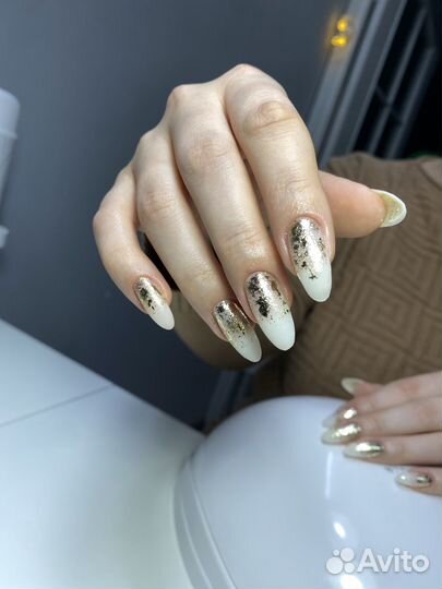 Маникюр наращивание ногтей