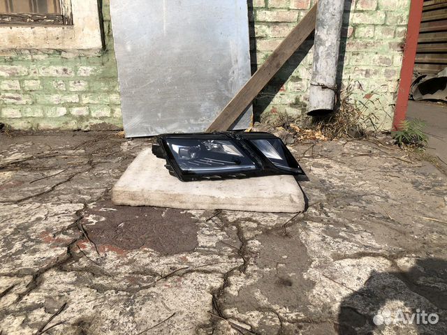 Правая фара Skoda Octavia 2017-2020 Led